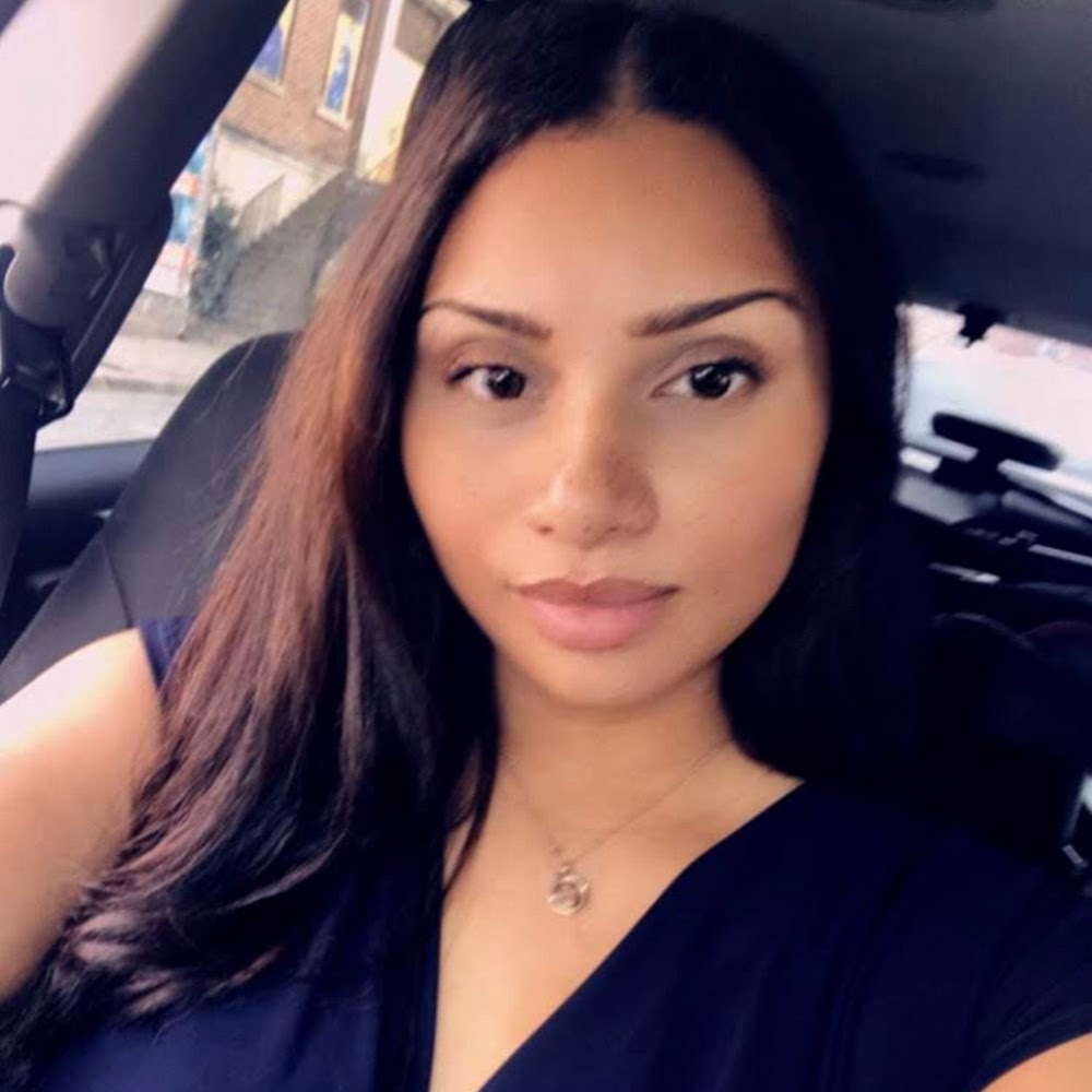 Meet your Posher, Arielle